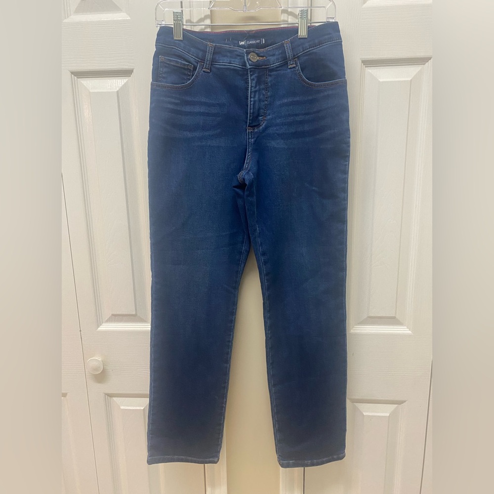 Lee Blue Straight Jeans Classic Style